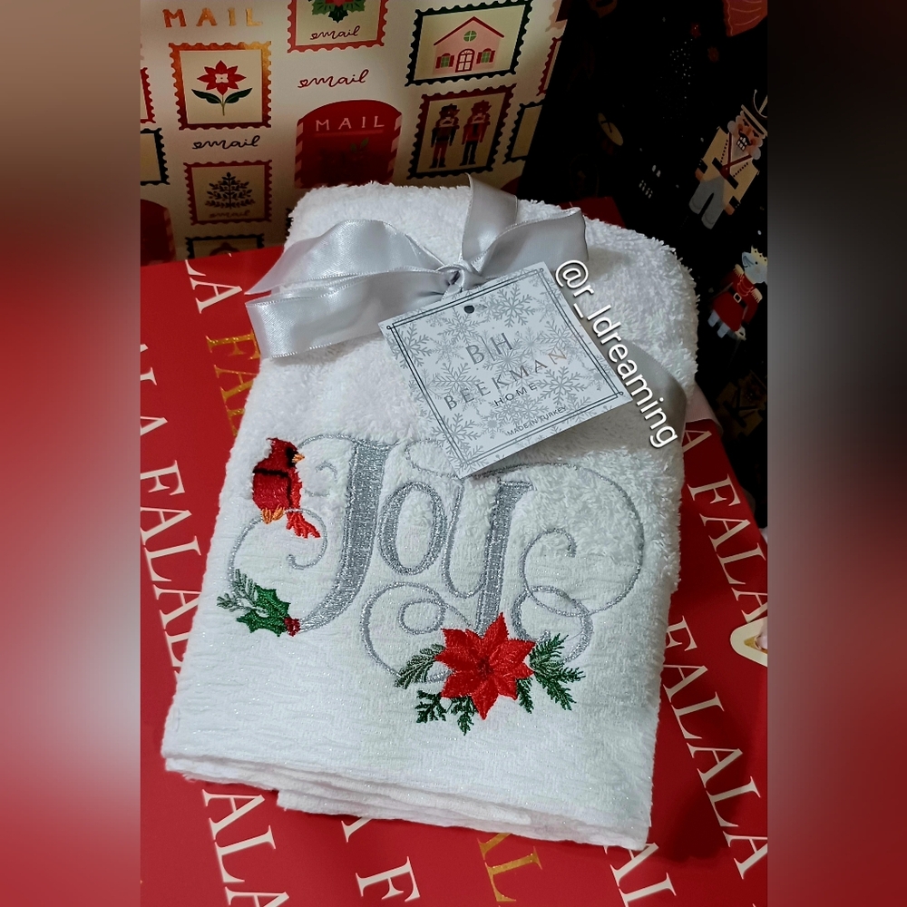 NWT Beekman Home Joy Embroidered Handtowel In Silver,  Red, And White